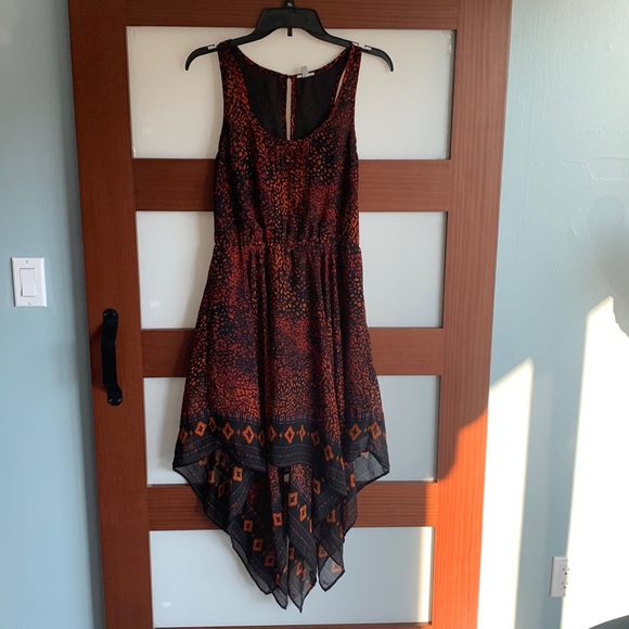 Ecote Dresses & Skirts - Handkerchief Dress